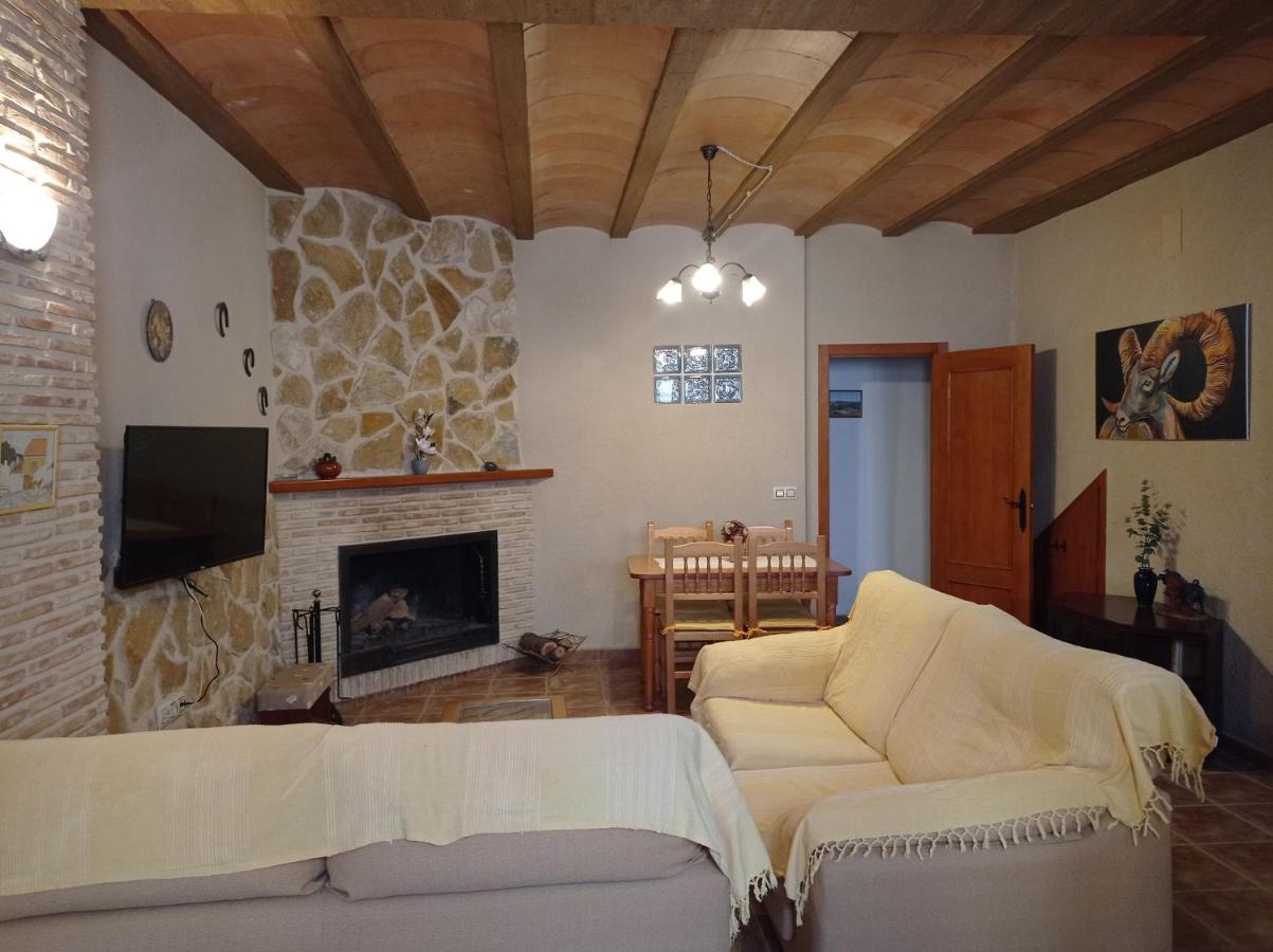 Casa Camille.Villares エルチェ・デ・ラ・シエラ エクステリア 写真